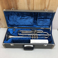 YAMAHA YTR-135 ヤマハ トランペット